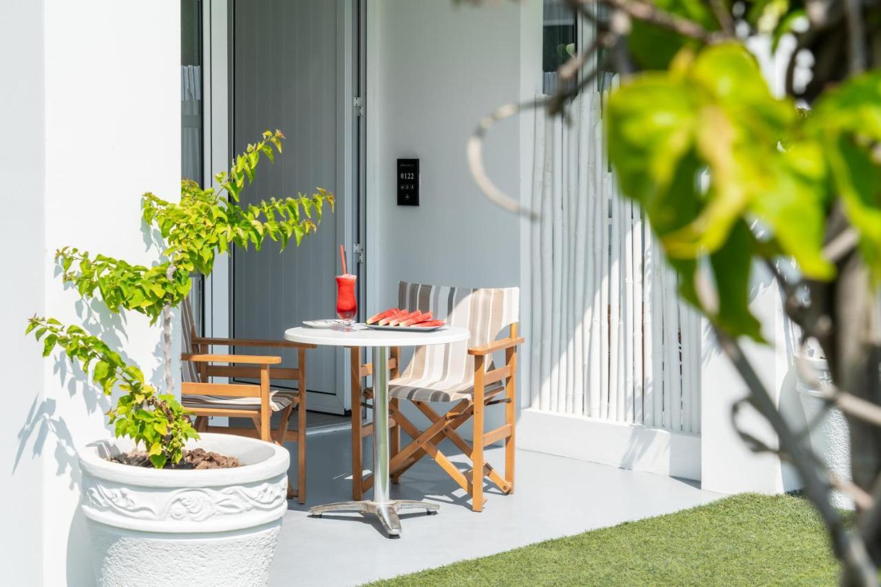 Blue Harbour Boutique Aparthotel Ayia Napa Exterior photo