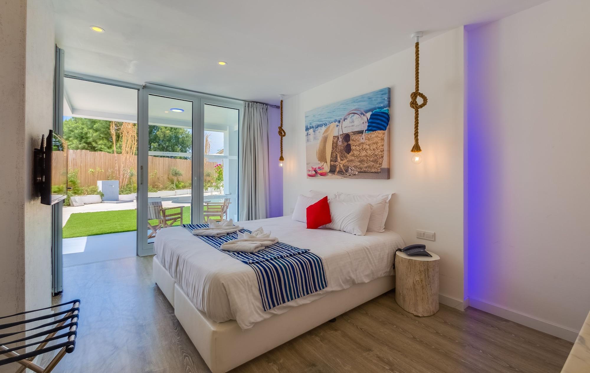 Blue Harbour Boutique Aparthotel Ayia Napa Exterior photo