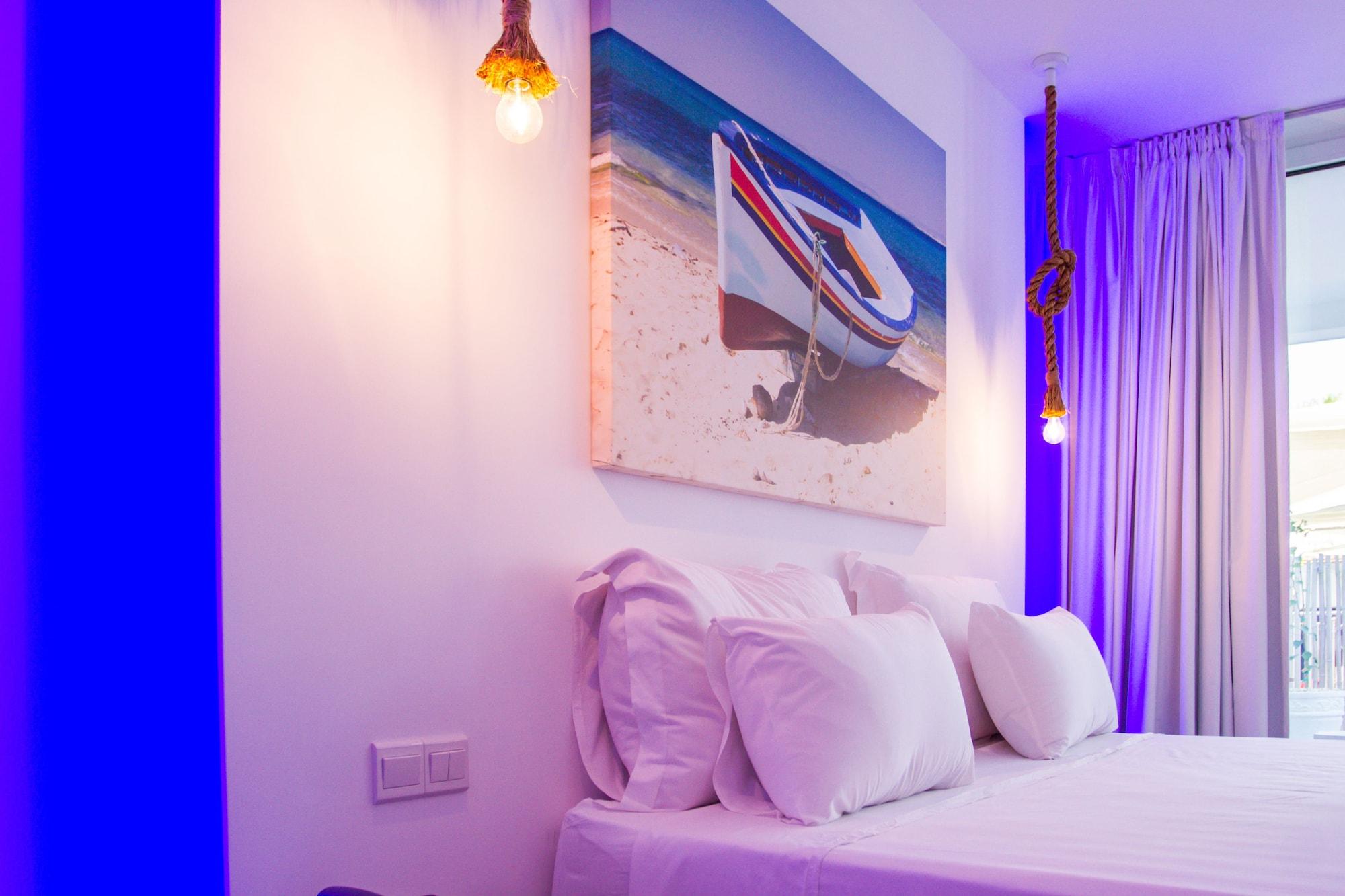 Blue Harbour Boutique Aparthotel Ayia Napa Exterior photo